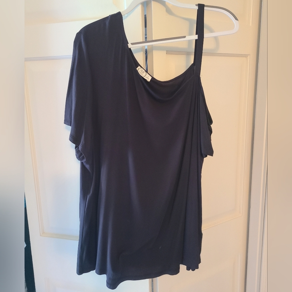 Maurices Solid Short Sleeve Off The Shoulder Top